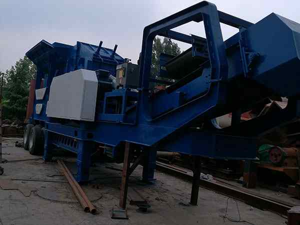 中小型移動式破碎機移動破碎站