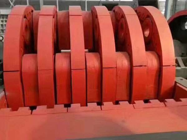 hx系列移動(dòng)式破碎機(jī)說(shuō)明書(shū)