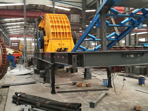 大形車載移動破碎機質(zhì)量好